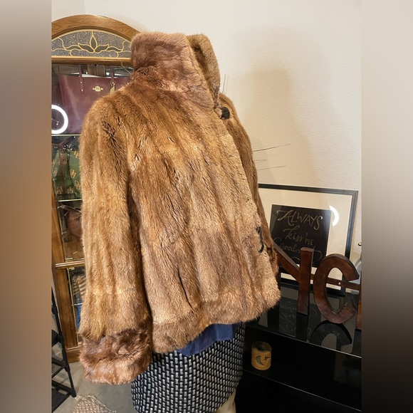 GUC Vintage Swears and Wells M Fur - Picture 4 of 8